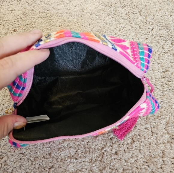 Woven Contrast Colorful Boho Makeup Bag - Picture 2 of 5